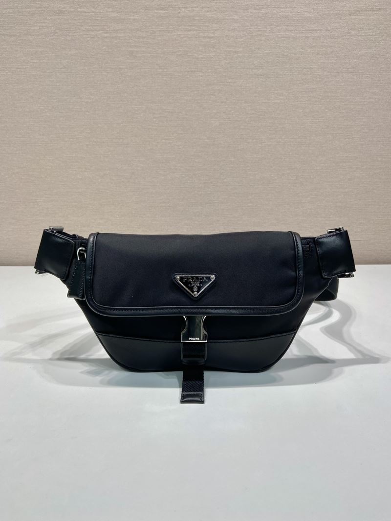 Pra*a waist chest packs